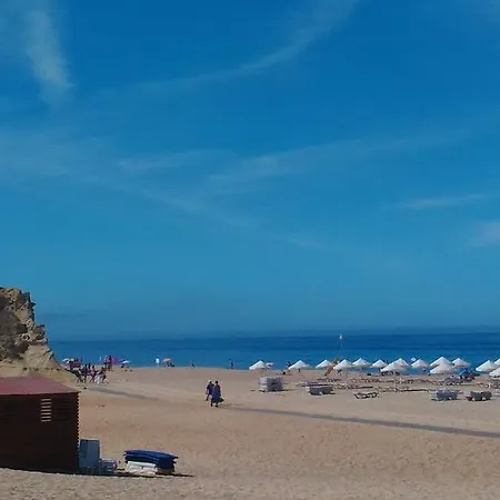 Casa Das Rolas Holiday home *